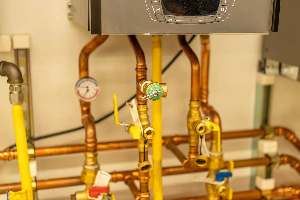 Licensed technician providing Slab Leak Repair for a homeowner in South San Jose Hills